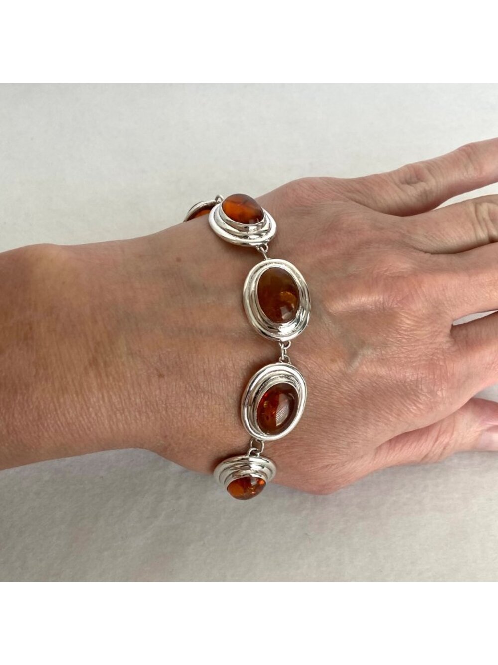 Sterling Silver 925 Modernist Honey Baltic Amber Cabochon Link Bracelet 7.75"
